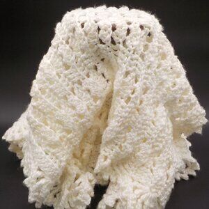 A Handcrafted 20"x18" White Crochetred Couch Throw- Handmade Prefect anyone